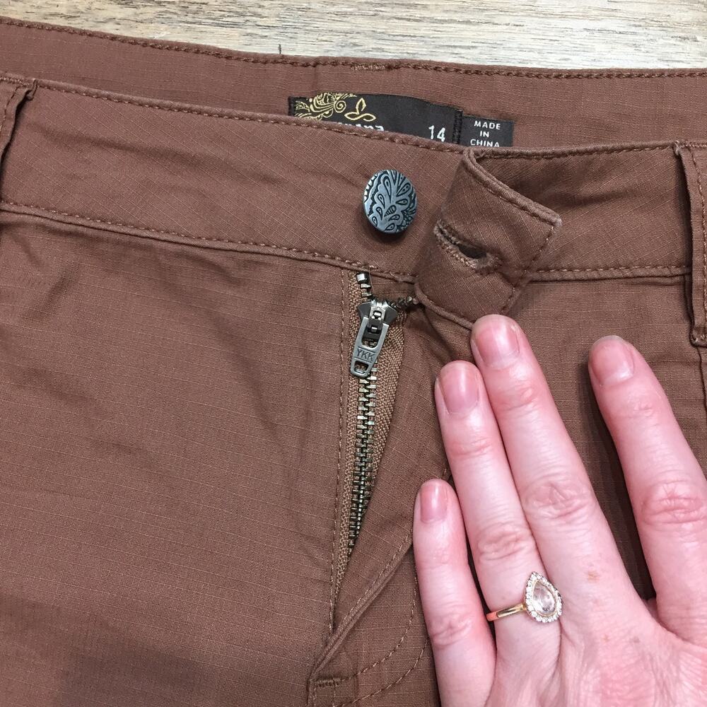 PrAna Outdoor Hiking Bermuda Shorts 14 Brown Organic Cotton Granolagirl Earthy - Picture 3 of 9